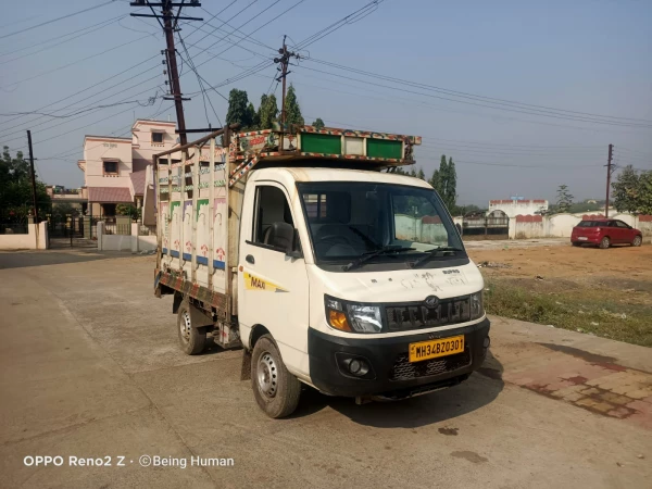 MAHINDRA SUPRO MAXITRUCK