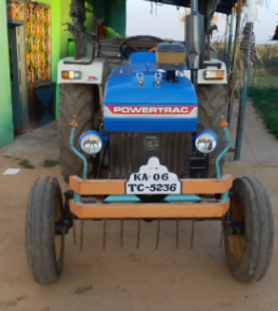 Escorts Powertrac 439 Ds Plus