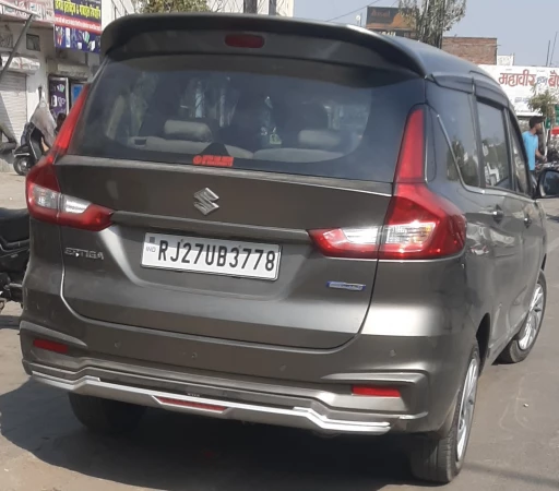 MARUTI SUZUKI ERTIGA