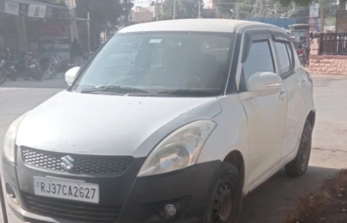 MARUTI SUZUKI SWIFT