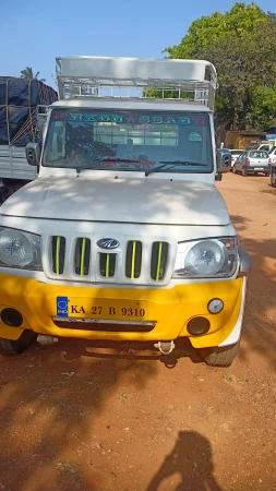 MAHINDRA Bolero Pik-Up