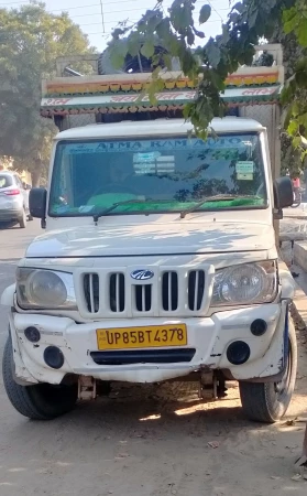 MAHINDRA Bolero Maxitruck CBC