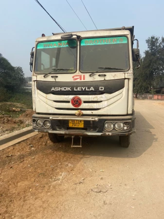 ASHOK LEYLAND AL 3520