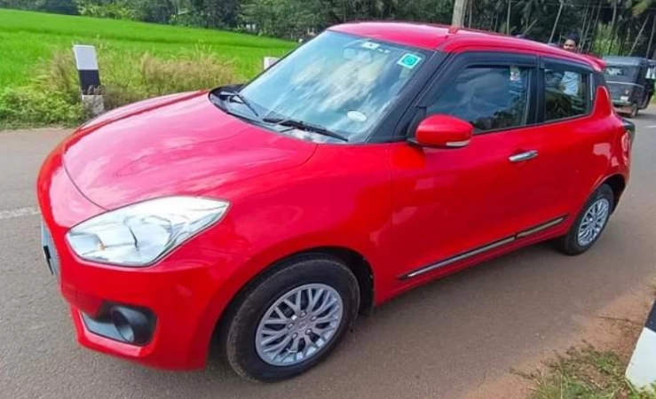 MARUTI SUZUKI SWIFT