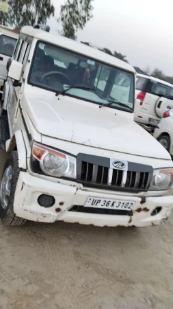 MAHINDRA Bolero Power+