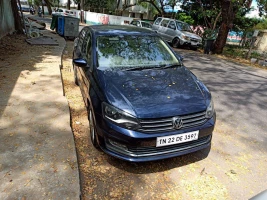 VOLKSWAGEN Vento [2012-2014]