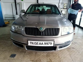 Skoda Superb [2004-2009]