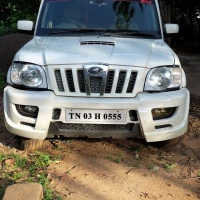 MAHINDRA Scorpio [2009-2014]