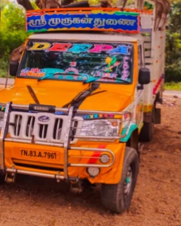 MAHINDRA Bolero Maxitruck Plus