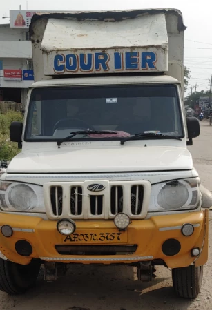 MAHINDRA Bolero Maxitruck Plus