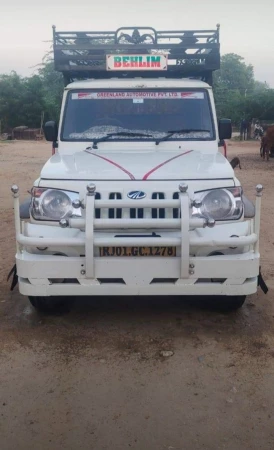 MAHINDRA Bolero Pik-Up