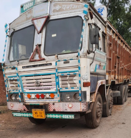 ASHOK LEYLAND AL 3118