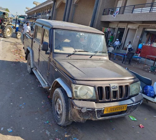 MAHINDRA Bolero Camper