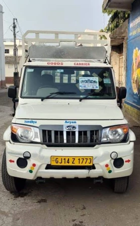 MAHINDRA BOLERO