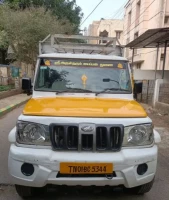 MAHINDRA Bolero Camper