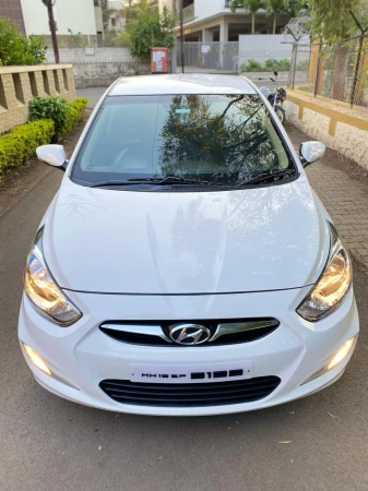 HYUNDAI Verna [2011-2015]