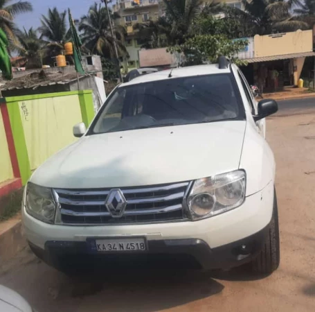 RENAULT Duster