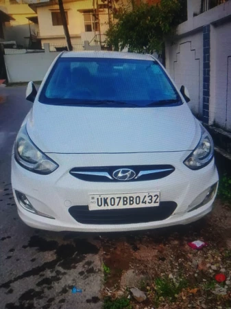 HYUNDAI VERNA