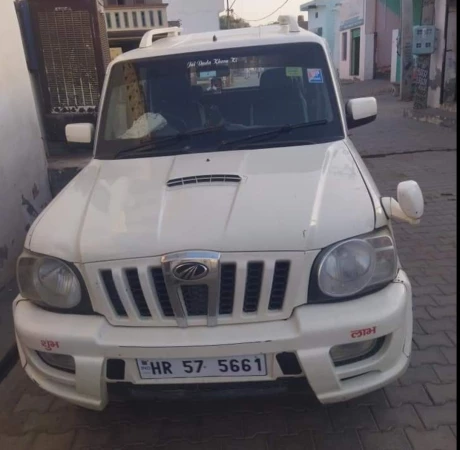 MAHINDRA SCORPIO