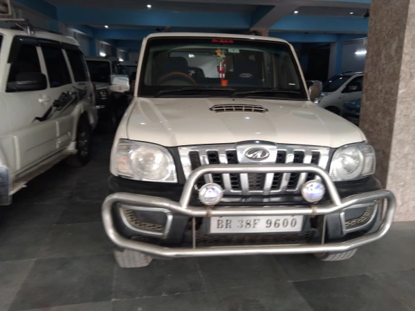 MAHINDRA SCORPIO