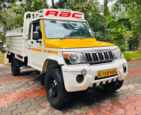 MAHINDRA Bolero Pik-Up