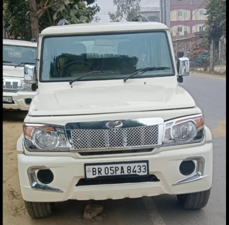 MAHINDRA Bolero Power+