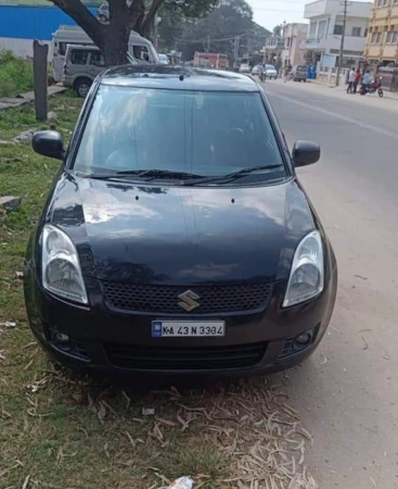 MARUTI SUZUKI SWIFT