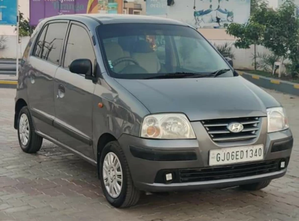 HYUNDAI SANTRO