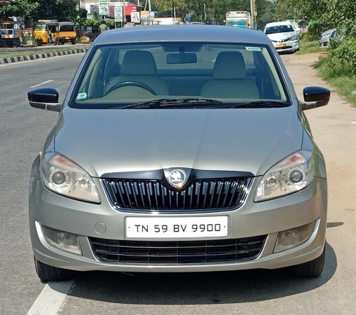 Skoda Rapid [2014-2015]