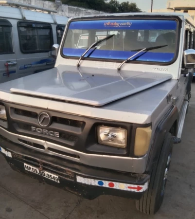 FORCE MOTORS TRAX