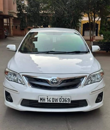 TOYOTA Corolla Altis