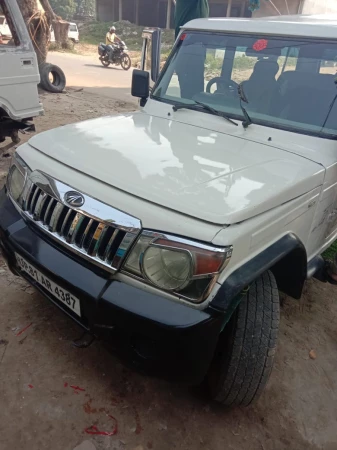 MAHINDRA BOLERO