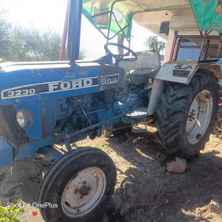 New Holland 3230 Tx