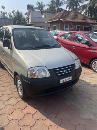 HYUNDAI SANTRO