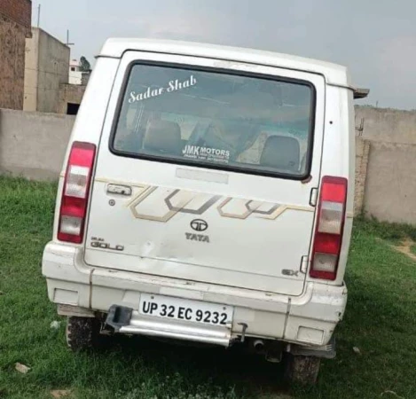 TATA MOTORS Sumo Gold