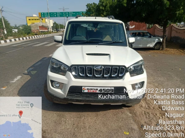 MAHINDRA Scorpio [2009-2014]