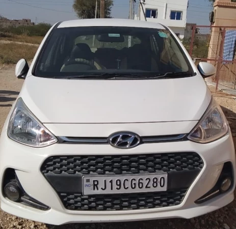 HYUNDAI GRAND I 10