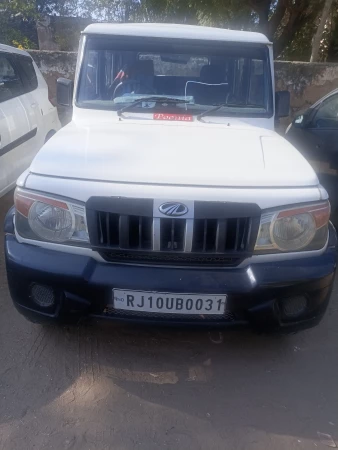 MAHINDRA BOLERO