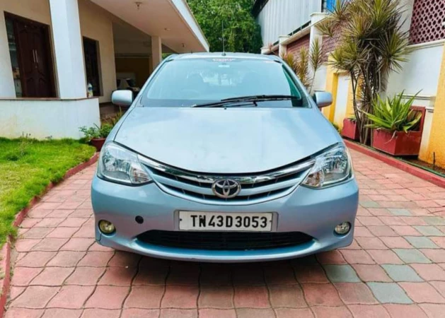 TOYOTA Etios Liva