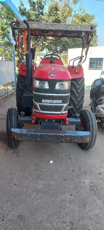 MAHINDRA 575 Di