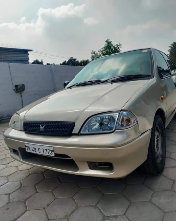 MARUTI SUZUKI Esteem [2002-2004]