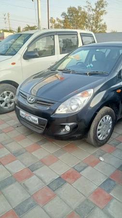 HYUNDAI i20 [2010-2012]