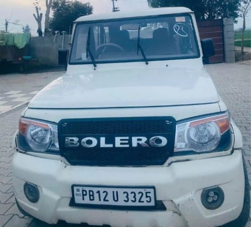 MAHINDRA BOLERO