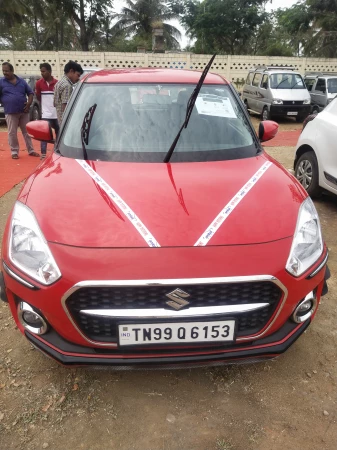 MARUTI SUZUKI SWIFT