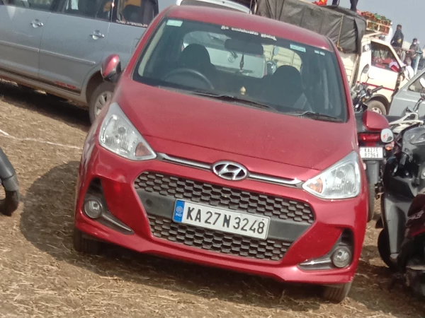 HYUNDAI GRAND I 10