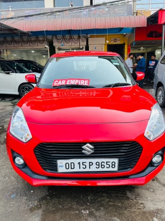 MARUTI SUZUKI SWIFT