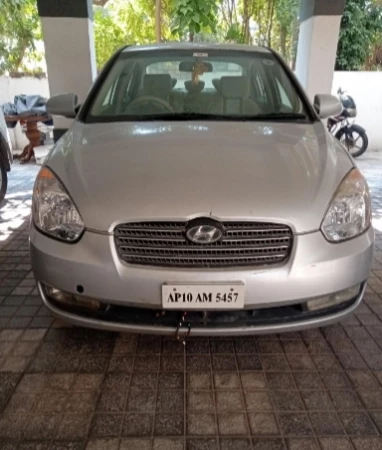 HYUNDAI VERNA