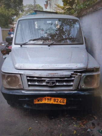 TATA MOTORS Sumo Gold