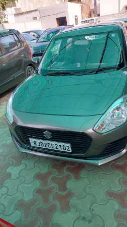 MARUTI SUZUKI Swift Dzire [2010-2011]