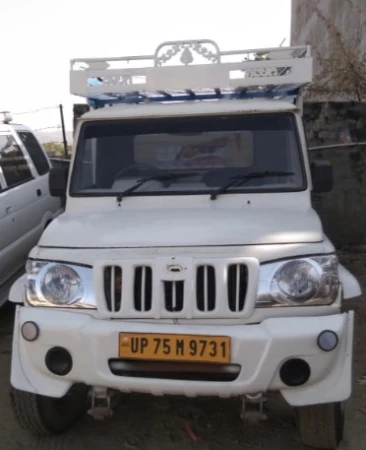 MAHINDRA Bolero Maxitruck Plus